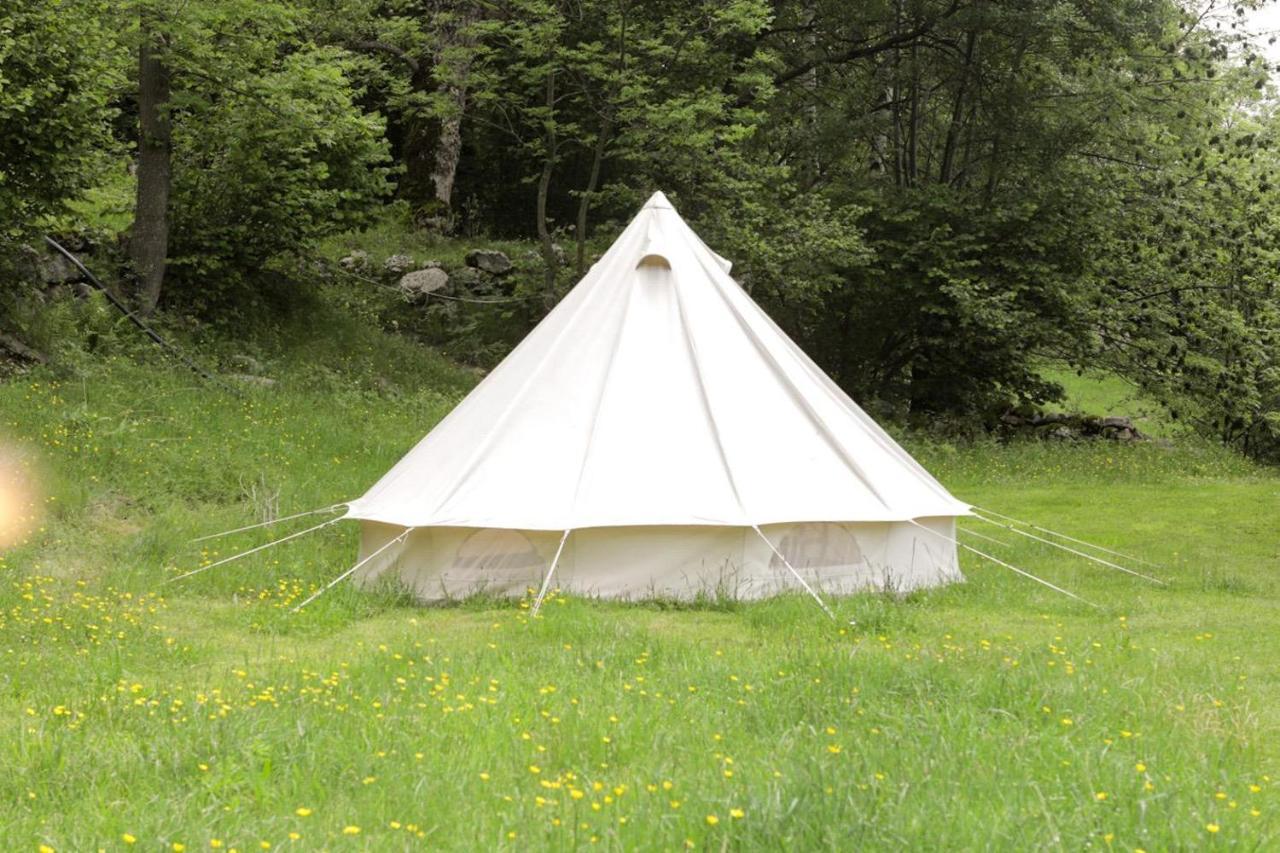 Tente Style Tepee Confort Hotel Latour-de-Carol Exterior photo